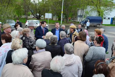 Продолжаются массовые встречи Олега Лебедева с жителями Тульской области