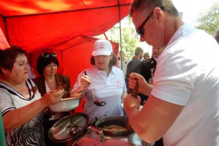 Севастопольские коммунисты помнят и чтят праздник Великой Победы