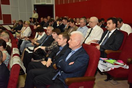 В Подмосковье завершил работу II Всероссийский Съезд депутатов коммунистов и сторонников КПРФ