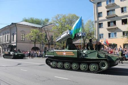 Псковское отделение КПРФ вместе с народом на празднике Победы
