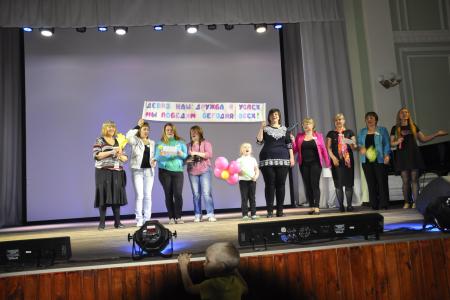 «Октябринки в майский день». При поддержке КПРФ в Барнауле прошел творческий конкурс-фестиваль для педагогов дошкольного образования 
