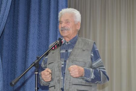 Барнаул. Коммунисты и ветераны ВЛКСМ провели совместное мероприятие, приуроченное к годовщине Победы