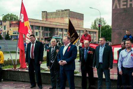 Волгоградская область. Участники первомайской демонстрации в городе Волжском потребовали отставки правительства