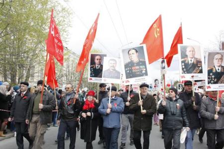 Коммунисты Томской области отметили 71-ю годовщину Победы