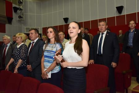 В Подмосковье завершил работу II Всероссийский Съезд депутатов коммунистов и сторонников КПРФ