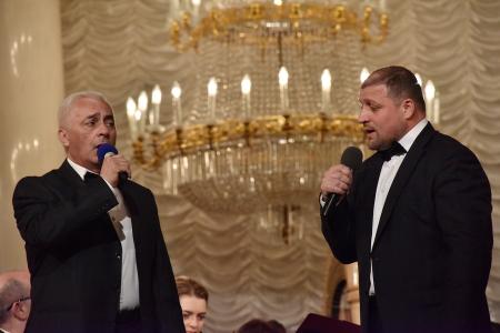 "Слава советской эпохи". Лидер КПРФ выступил на гала-концерте советской песни в Москве