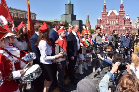 Г.А. Зюганов: «В добрый путь, мои юные друзья!»