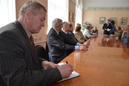 «Нельзя экономить на людях»: Алексей Русских посетил Воскресенский район Московской области