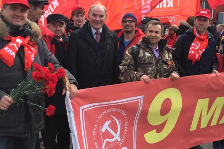 Ханты-Мансийский автономный округ — Югра. В.Н. Тетёкин принял участие в праздновании Дня Победы в Нижневартовске