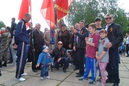 Коммунисты ЛНР отметили 71-ю годовщину Победы