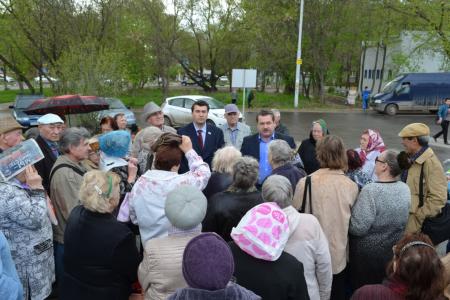 Продолжаются массовые встречи Олега Лебедева с жителями Тульской области