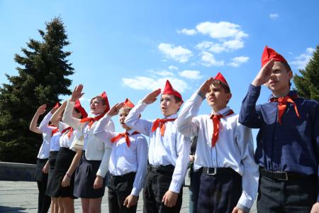 Омск. Красногалстучный призыв