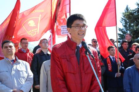 В Омске прошли праздничная демонстрация и митинг, посвященные Международному дню солидарности трудящихся
