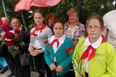Приморский край. Коммунисты города Артёма приняли участие в митинге по случаю Дня памяти и скорби