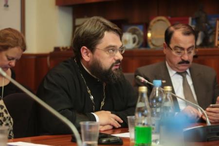 Сергей Гаврилов принял участие в итоговом заседании Межфракционной депутатской группы по защите христианских ценностей