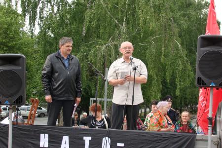 Алтайский край. Бийские коммунисты провели митинг «Анти - НАТО» 