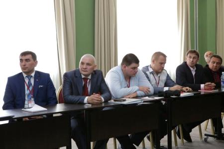 В учебном центре КПРФ Д.Г. Новиков открыл занятия для идеологов и пропагандистов