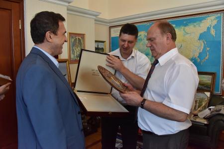 Поздравляем с Днем рождения Геннадия Андреевича Зюганова