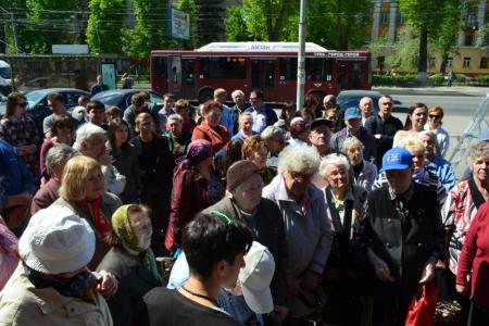Олег Лебедев продолжает проводить массовые встречи с жителями Тульской области