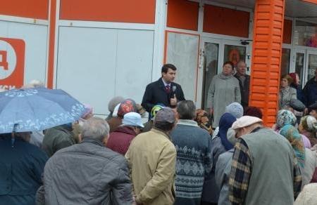 Тульская область. Депутат-коммунист Олег Лебедев продолжает встречи с жителями