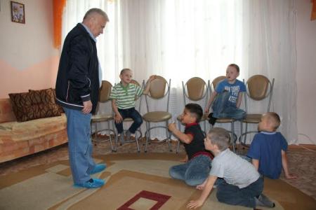 Челябинская область. И.И. Никитчук посетил социальный приют в Златоусте