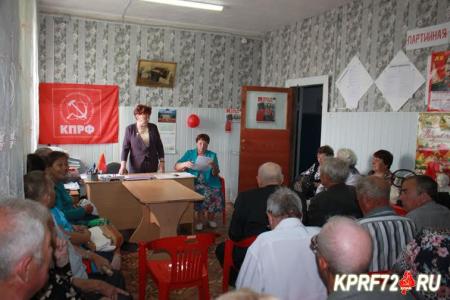Тюменская область. Депутат-коммунист Тамара Казанцева поздравила Казанский район с 85-летием