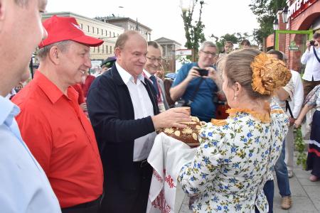 Г.А. Зюганов: «Лишь высокая духовность и чувство патриотизма смогут обеспечить нам новые победы»