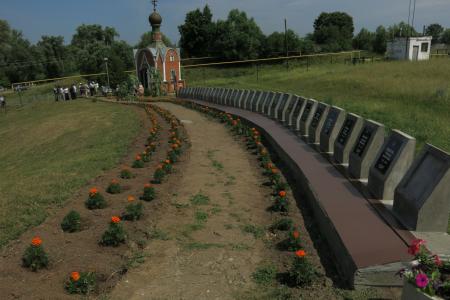 Чувашская Республика. Коммунисты приняли участие в открытии мемориального комплекса «Память» в деревне Ураево Магазь