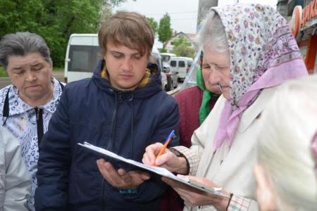 Депутат-коммунист Олег Лебедев активно проводит встречи с жителями Тульской области