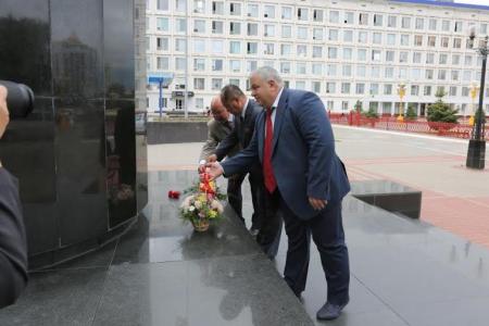 Делегации КПРФ и Трудовой партии Кореи, возглавляемые К.К. Тайсаевым и Ан Хен Мином, ознакомились с жизнью сегодняшней Калмыкии