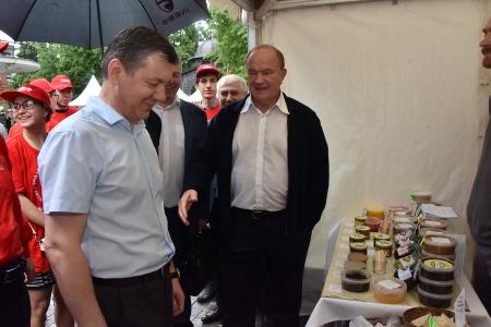 Г.А. Зюганов: «Лишь высокая духовность и чувство патриотизма смогут обеспечить нам новые победы»