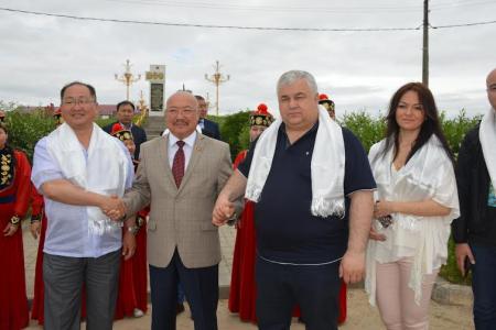 Делегация представителей КПРФ и Трудовой партии Кореи посетила Калмыкию