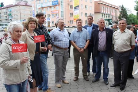 Мемориальную доску с благодарственной телеграммой Сталина в Благовещенске вернули на историческое место