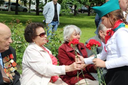 В Великом Новгороде прошел митинг, посвящённый 90-летию со дня рождения партизана Лёни Голикова