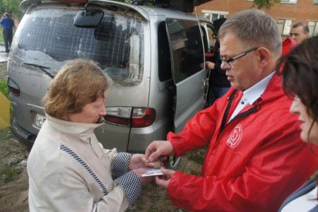 Секретарь Московского обкома КПРФ Александр Наумов встретился с жителями сельского поселения Любучанское Чеховского муниципального района