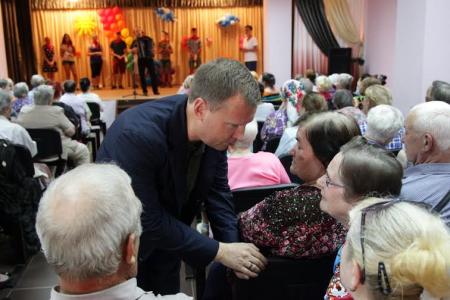 Денис Вороненков провел торжественную встречу с жителями Нижнего Новгорода