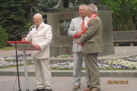 Псковские коммунисты отпраздновали День рождения А.С. Пушкина