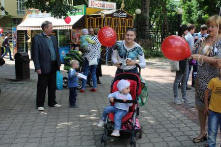 Воронеж. Должны смеяться дети…