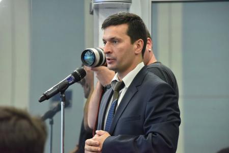 Медицину – на службу народу!