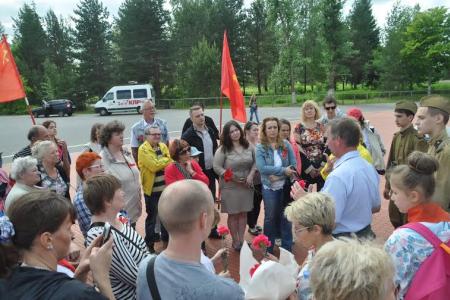 В Ленинграде состоялась Вахта памяти «Дорогами Зеленого пояса Славы»