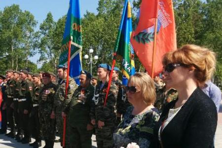 Сахалинская область. Анивские коммунисты приняли участие в митинге, посвященном Дню скорби и памяти