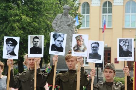 В Великом Новгороде прошел митинг, посвящённый 90-летию со дня рождения партизана Лёни Голикова