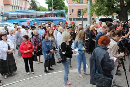 Мемориальную доску с благодарственной телеграммой Сталина в Благовещенске вернули на историческое место