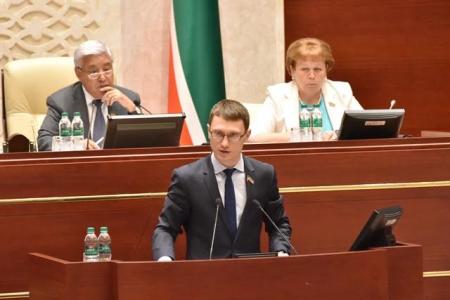 Госсовет Республики Татарстан поддержал законопроект КПРФ о "детях войны" и направляет его на рассмотрение в Госдуму