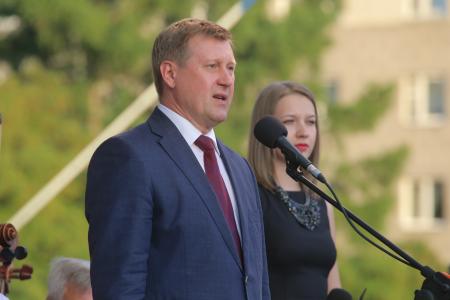 Коммунисты Новосибирска приняли участие в Международном форуме мира