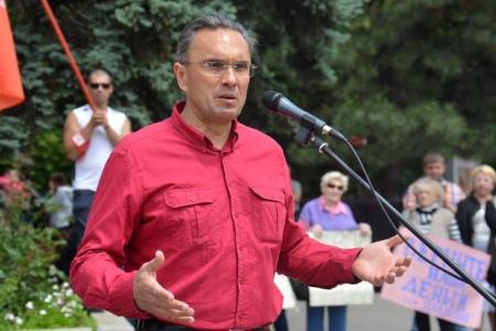 «Эта власть нас не видит. Одна надежда – на КПРФ…». Митинг в Ростове-на-Дону