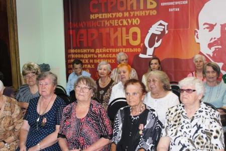 Новгородские коммунисты провели мероприятие, посвященное Дню памяти и скорби