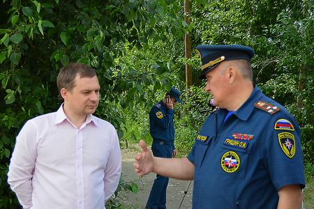 Алтайский край. Депутат-коммунист И.С. Карпов встретился с избирателями поселка Затон в городе Барнауле 