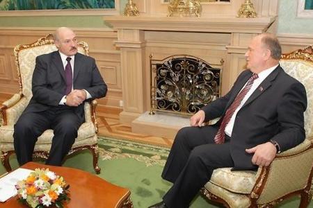 Геннадий Зюганов и Иван Мельников удостоены высоких государственных наград Белоруссии