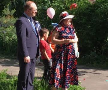 В Орле депутаты-коммунисты организовали праздник в День защиты детей